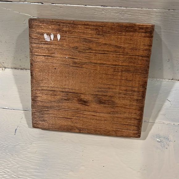 I ❤️ spinning/biking wooden sign, a few scuff marks from storage, cute decor - Picture 2 of 2